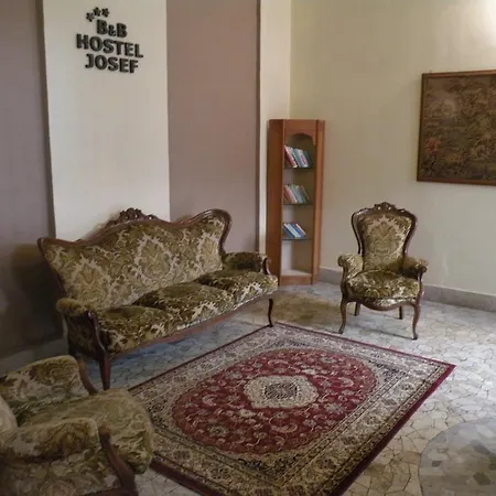 Nocleg ze śniadaniem Josef 3*