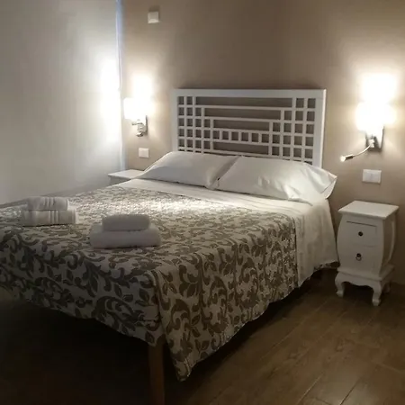 Josef Bed & Breakfast 3*