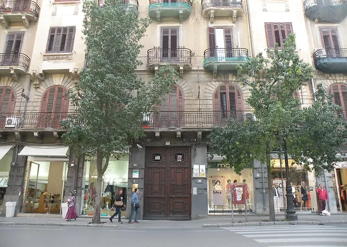 Josef Bed and Breakfast Παλέρμο
